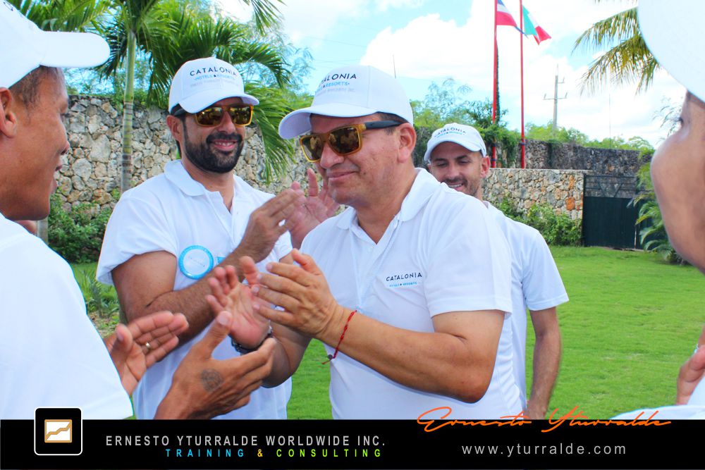 Team Building LAT Talleres de Cuerdas | Team Building Empresarial