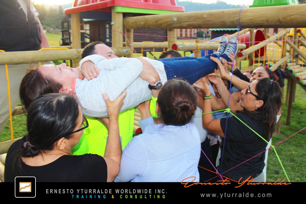 Team Building LAT Talleres de Cuerdas | Dinámicas de Grupos y Actividades para Team Building Empresarial