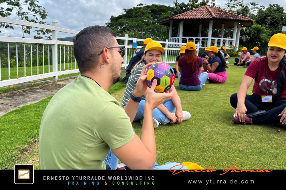 Team Building LAT Talleres de Cuerdas | Actividades lúdicas empresariales